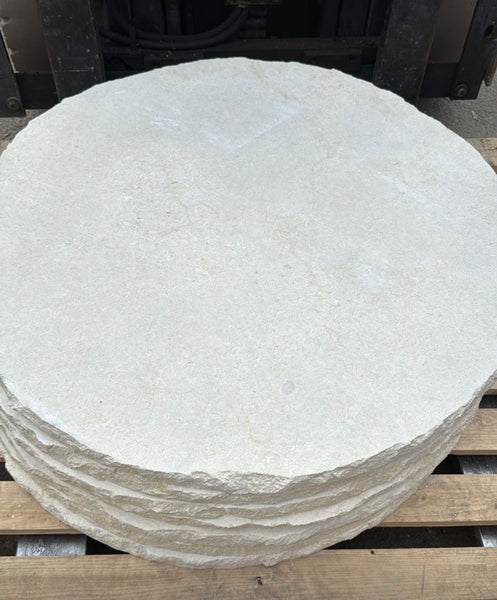 Organic Stepper Bianco Limestone Round 30mm