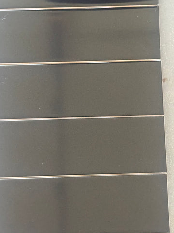 Black Gloss 300x100x10 Lot 441
