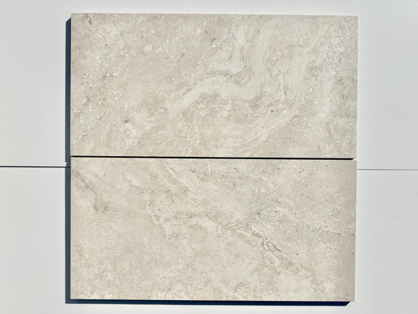 Travertine look Porcelain Tile 600x300x10 outdoor P5 Lot 328