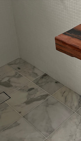 Calcutta  Myra  Tile 305 x305x12